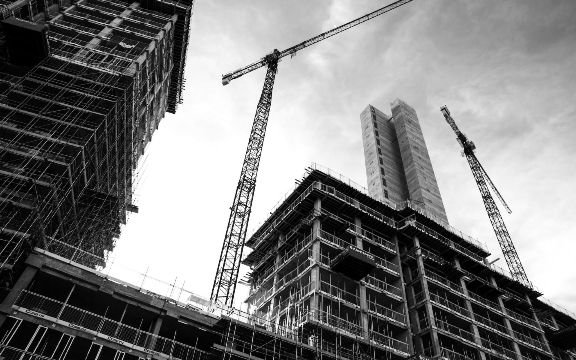 Maximizing Productivity and Minimizing Costs with a Construction Staffing Agency